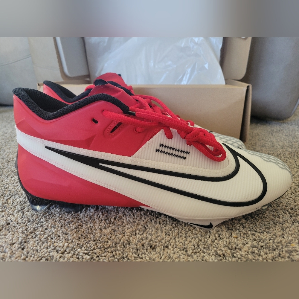 New Nike Vapor Edge Elite 360 2 football cleats mens size 11